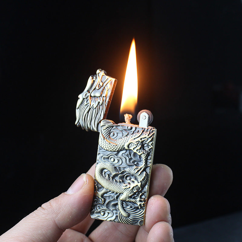 Feuerzeug im chinesischem Drachen-Design